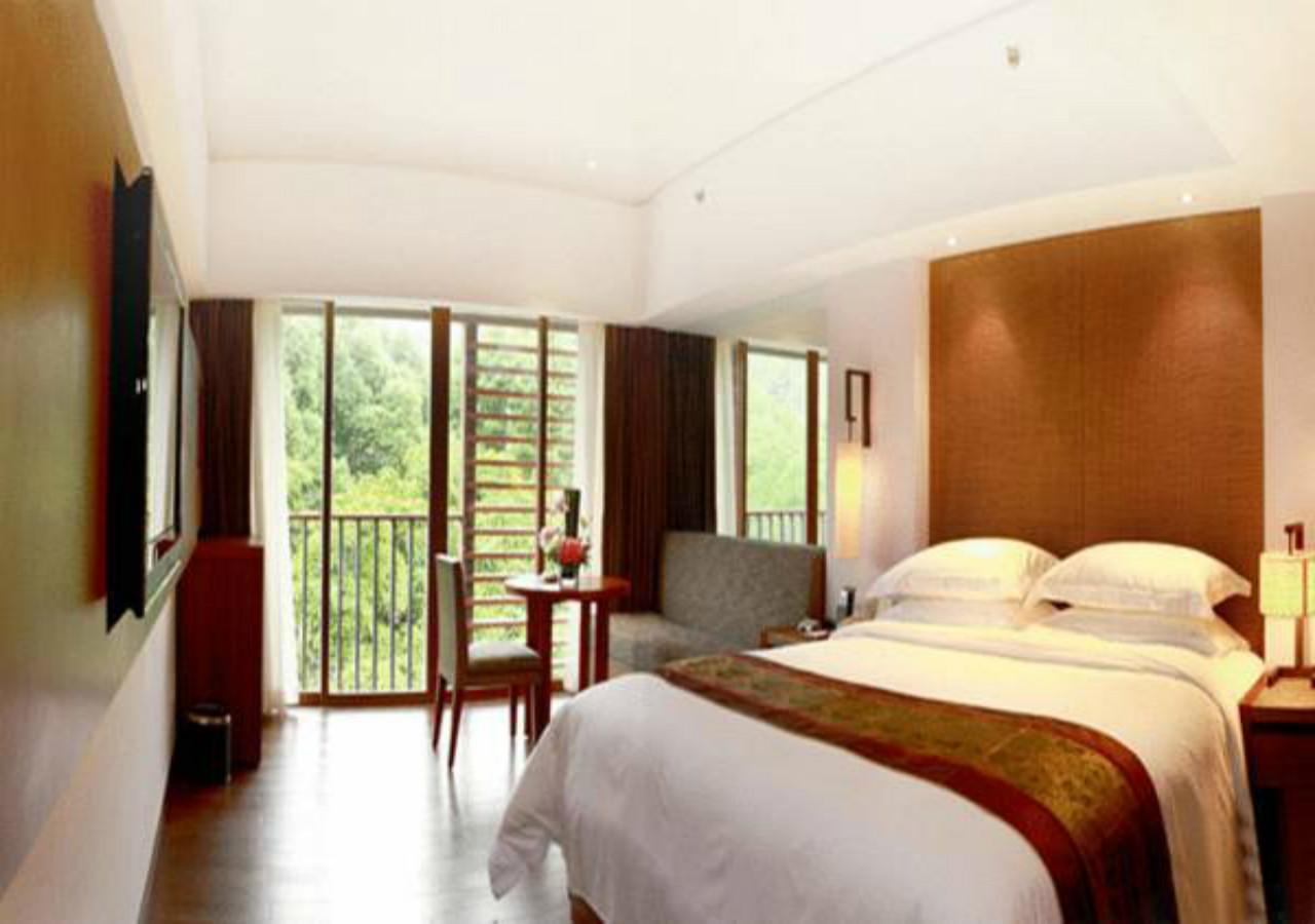 Baiyun Lakeside Hotel Гуанджоу Стая снимка